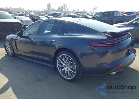2017 Porsche Panamera 4 z USA, uszkodzony, nr VIN WP0AA2A72HL100409
